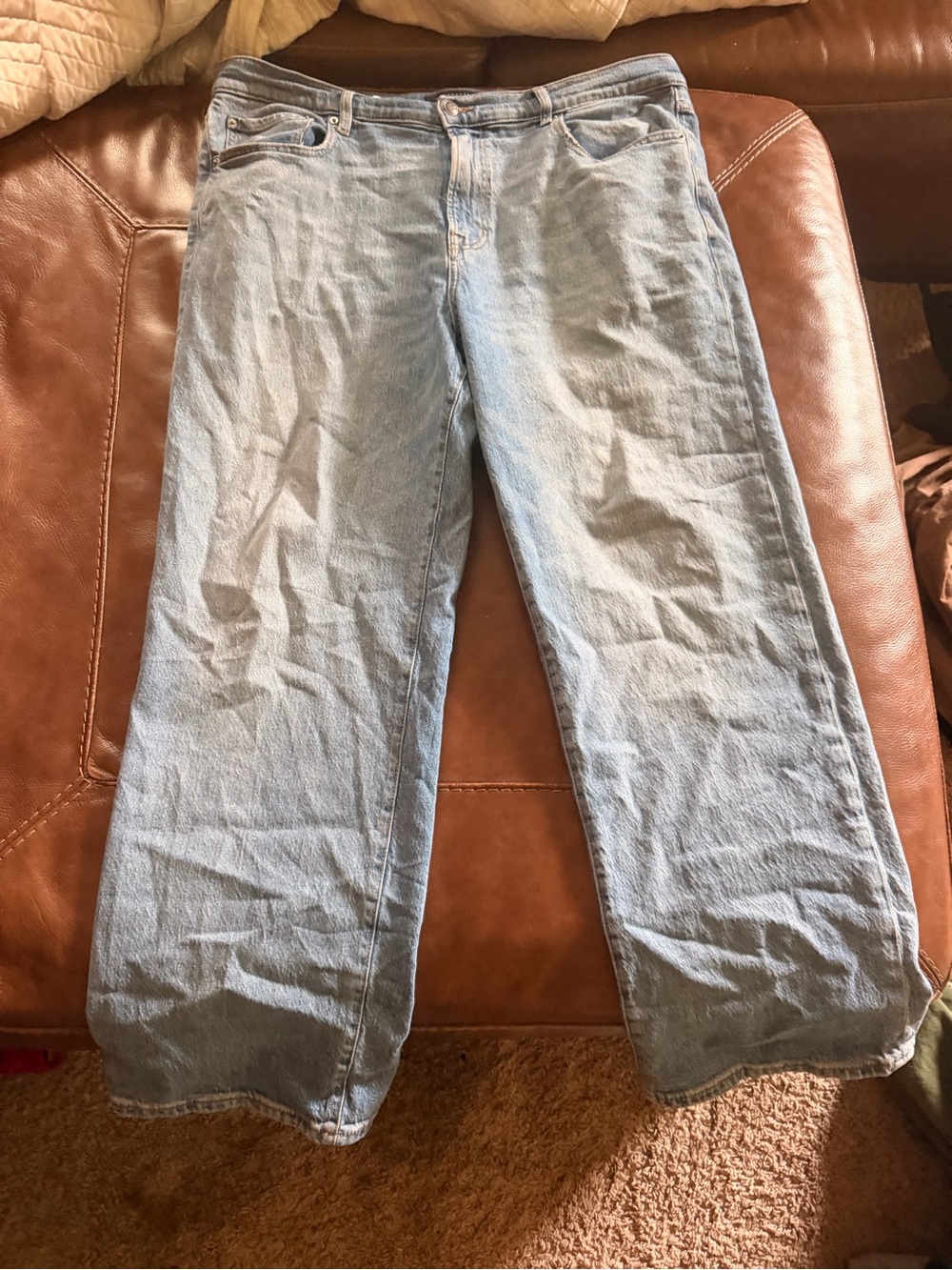 Light Wash Men's Jeans - Classic baggy Fit